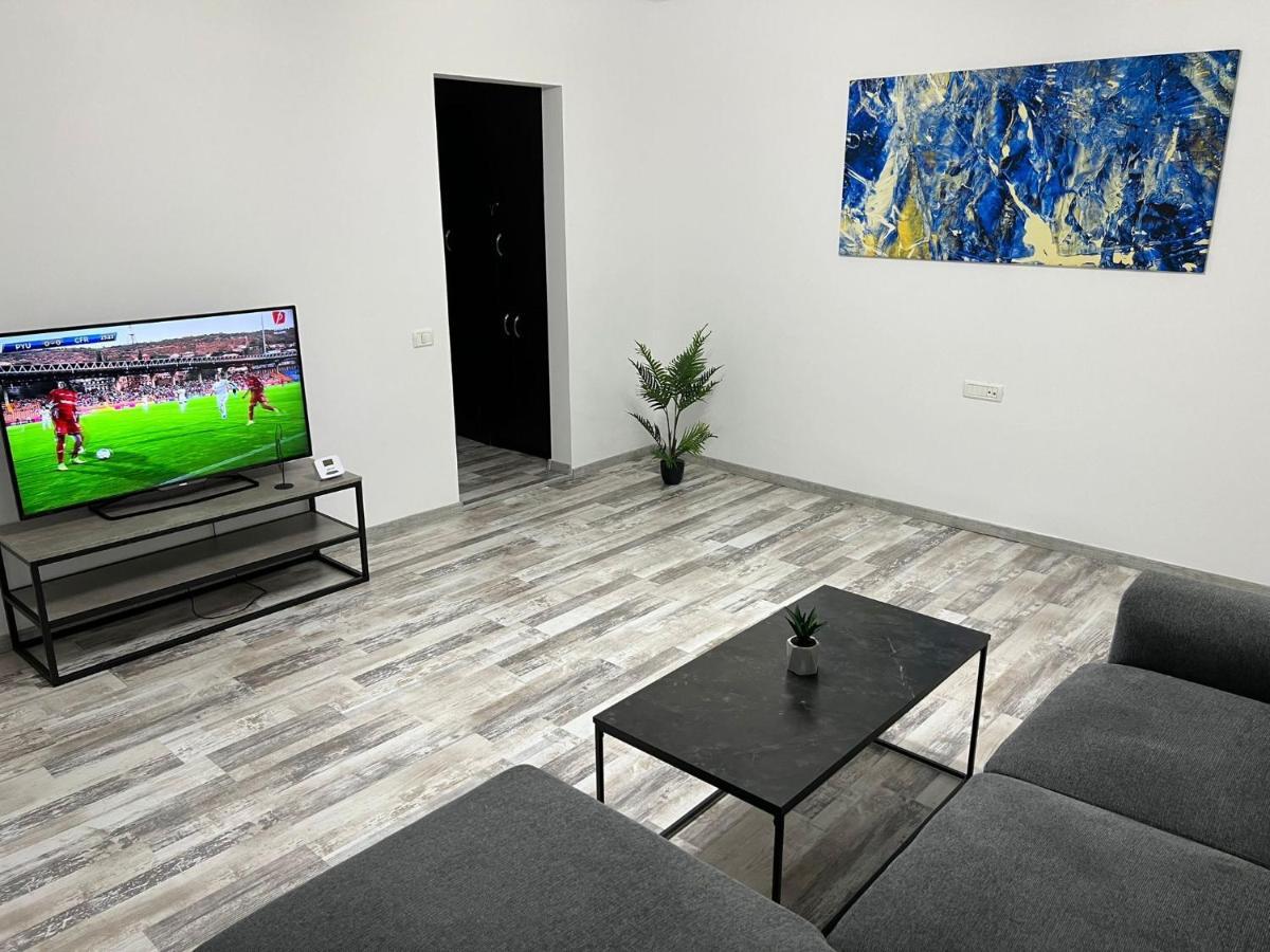 טרגובישטה Comfort Apartment מראה חיצוני תמונה